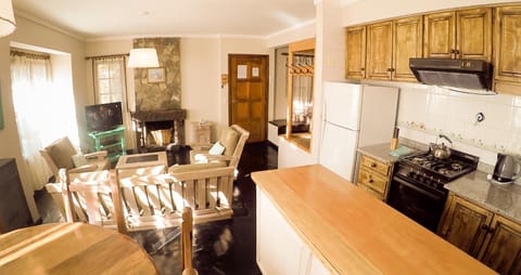 Kitchen or kitchenette, Living room, Dining area