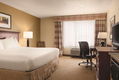 Country Inn & Suites by Radisson, Mankato Hotel and Conference Center, MN Hotel in Mankato