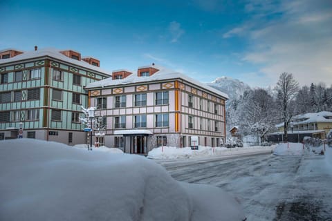 Property building, Winter, Street view