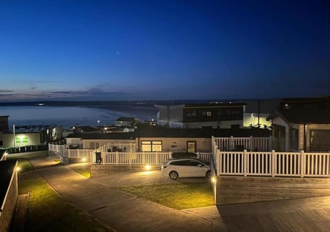 Braddicks Holidays - Sea View Apartments & Caravans Camping /
Complejo de autocaravanas in Westward Ho
