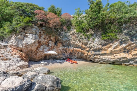 Villa and Apartments Milos Eigentumswohnung in Dubrovnik-Neretva County
