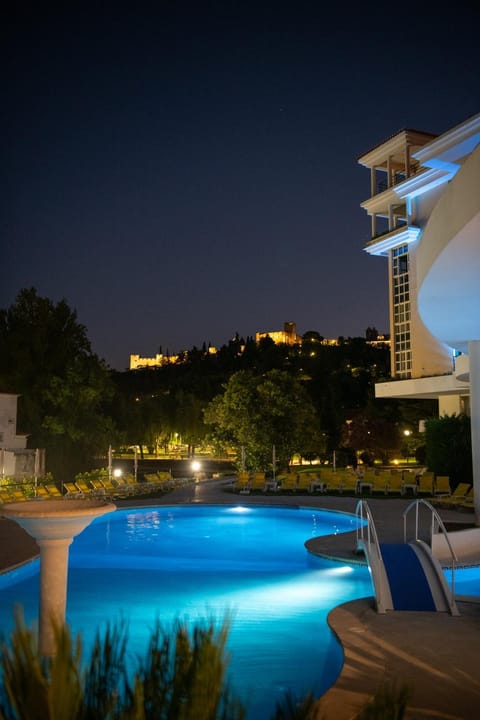 Night, Swimming pool