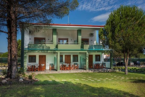 Alexandros Hotel Apartments Apartment hotel in Halkidiki