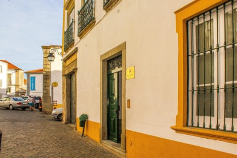 Casa De S. Tiago Pensão in Evora