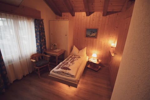 Pension Sonne Bed and Breakfast in Adelboden