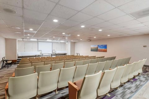 Meeting/conference room