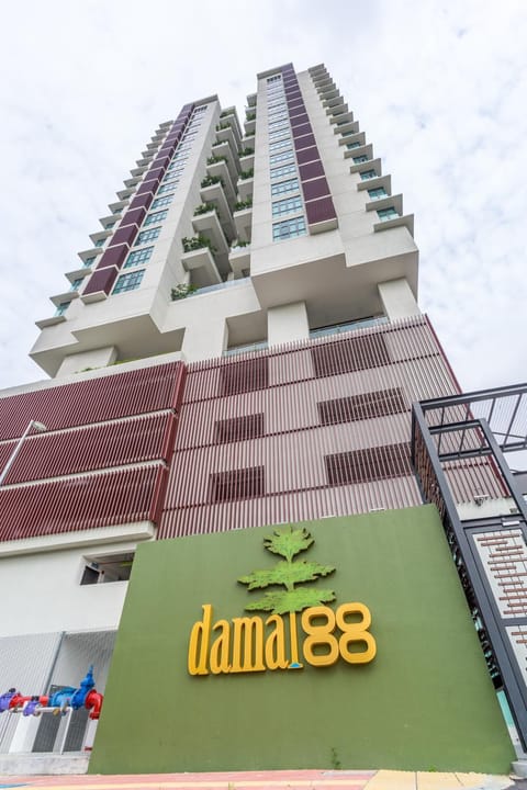 KLCC Luxury Condo Damai 88 Near Gleneagles Hospital Condominio in Kuala Lumpur City
