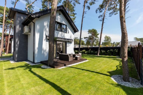 Garden, Garden, Balcony/Terrace, Balcony/Terrace