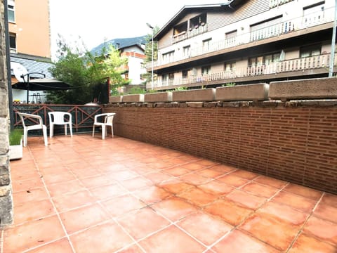 Poblat Andorrá, Encamp, con terraza, zona Grandvalira Apartment in AD200 Encamp, Andorra