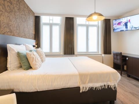 Hotel Kristoffel - Ontbijt inbegrepen Hotel in Middelkerke