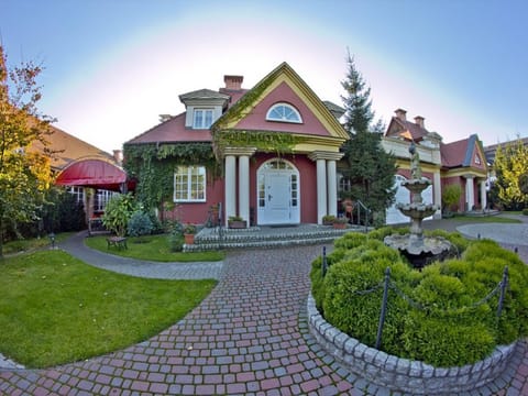 Pensjonat Zacisze Bed and Breakfast in Poznan