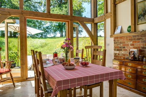 South Park Farm Barn Bed and Breakfast in Test Valley District
