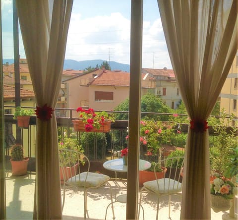 View (from property/room), Balcony/Terrace