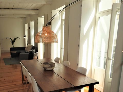 Oporto Delight 2 Luxury Apartment in Historic Center Max 4p Condo in Porto