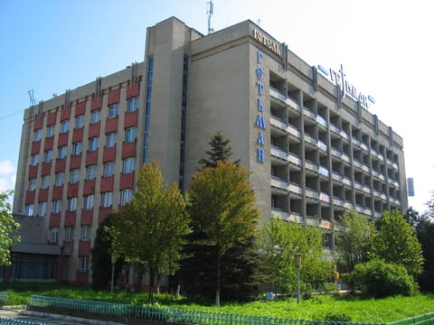 Property building, Facade/entrance