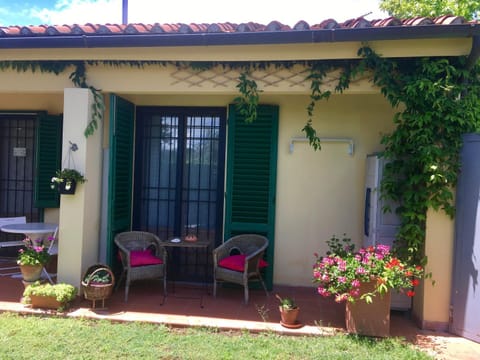 Property building, Garden