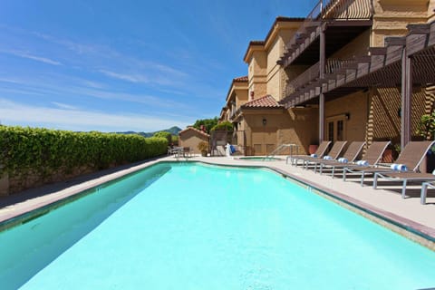 Pool view, Swimming pool