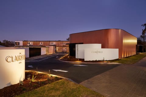 Property building, Street view