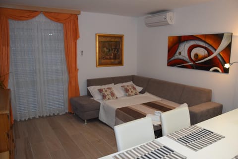 Apartments Šarić Appartement in Baška Voda