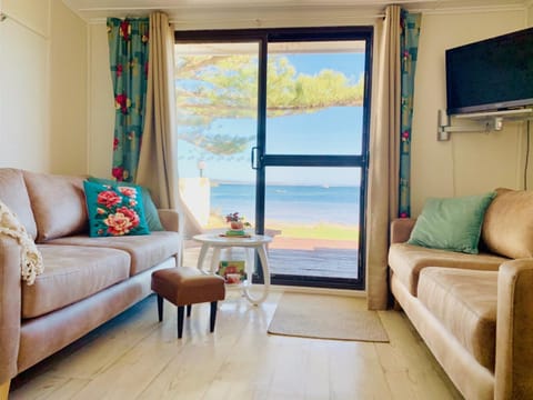 Vandy's shack at Mount Dutton Bay - ideal for couples and small families Maison in Coffin Bay