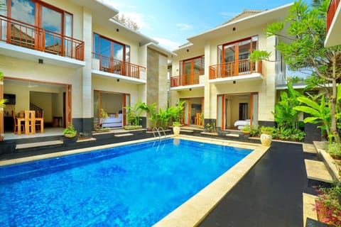 The Legian Hotman Paris III Villa in Kuta