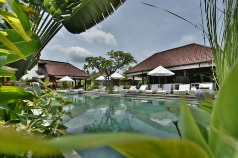 Katala Suites and Villas Chalet in Denpasar