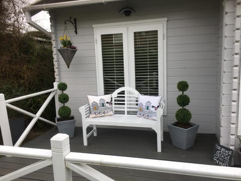 Willow House B&B Bed and Breakfast in West Wittering
