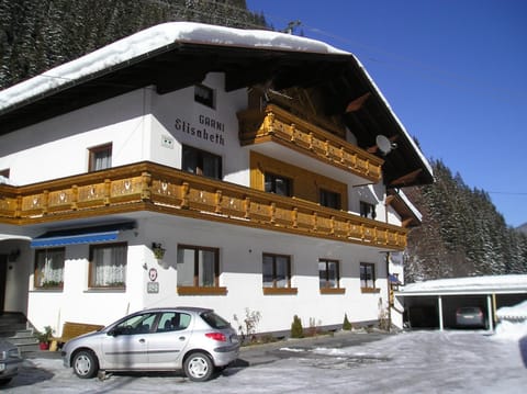 Property building, Winter