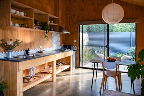 Kitchen or kitchenette, Dining area, Garden view, Garden view