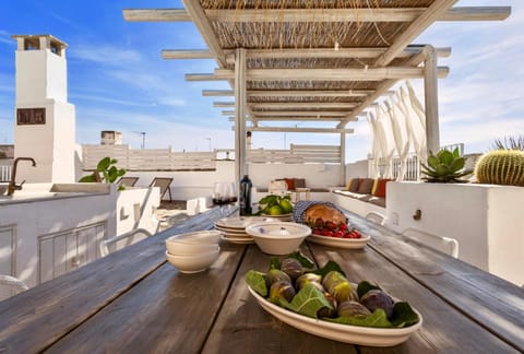 Balcony/Terrace, Balcony/Terrace, Food and drinks