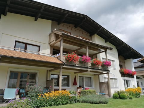 Haus Zangerl Condo in Walchsee
