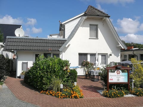Zingster Ostseeklause Bed and Breakfast in Zingst
