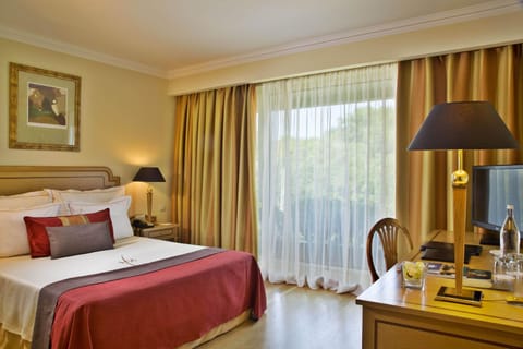 Hotel Cascais Miragem Health & Spa Hotel in Estoril