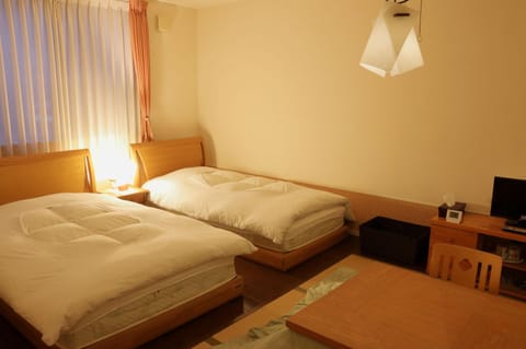 RokuRoku Bed and Breakfast in Kyoto