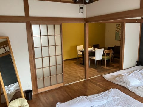 Casa Viento Stay Inn Condo in Hiroshima