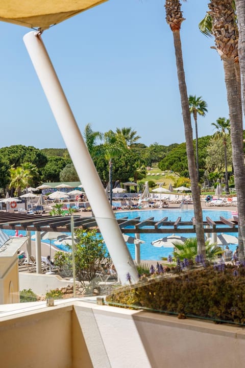 AP Adriana Beach Resort Hôtel in Olhos de Água