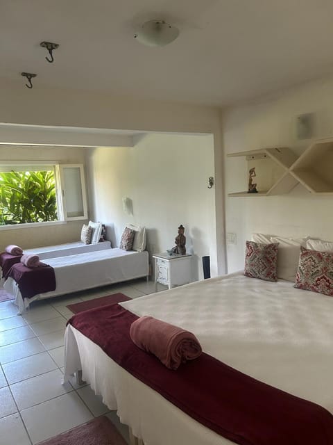 Spazio Buzios Guesthouse Bed and Breakfast in Armacao dos Buzios