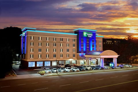 Holiday Inn Express Hotel & Suites Knoxville, an IHG Hotel Hotel in Knoxville