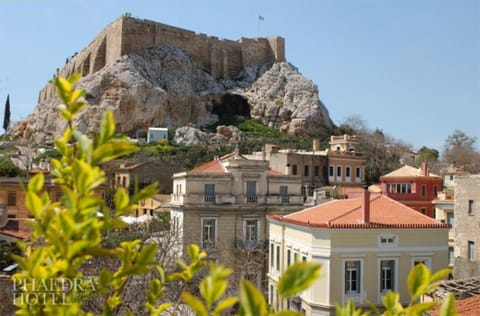 Nearby landmark, Neighbourhood, Balcony/Terrace, City view