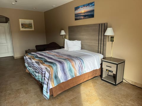 Los Fresnos Inn and Suites Motel in Brownsville