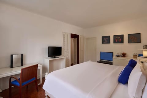 Business facilities, Bedroom