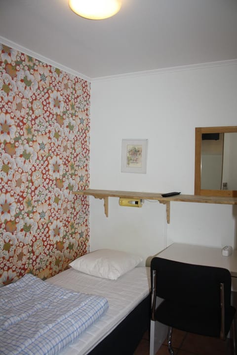 Hostel Bed & Breakfast Hostel in Solna