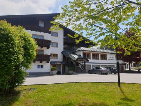 Property building, Spring, Natural landscape, Garden