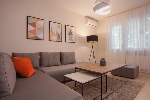 A&B apartment Condo in Skopje