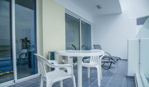 Paphinia SeaView Apartments Apartment hotel in Paphos