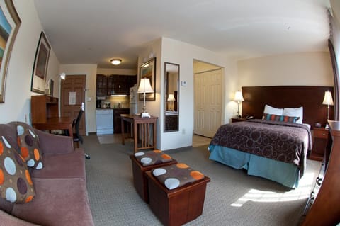 Staybridge Suites East Stroudsburg - Poconos, an IHG Hotel Hotel in East Stroudsburg