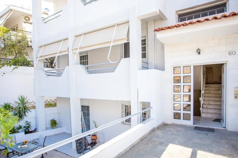 Flora's Place Apartamento in Rhodes