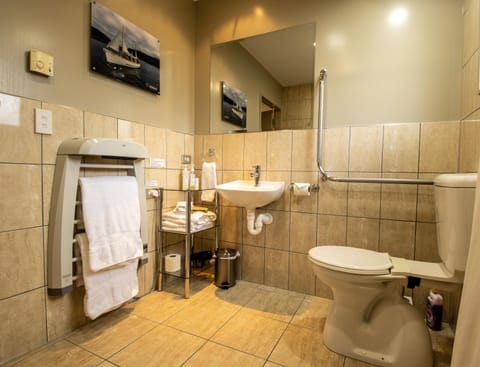 Bathroom, Facility for disabled guests