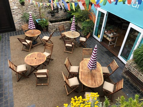 Patio, Inner courtyard view