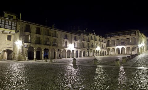 Property building, Night